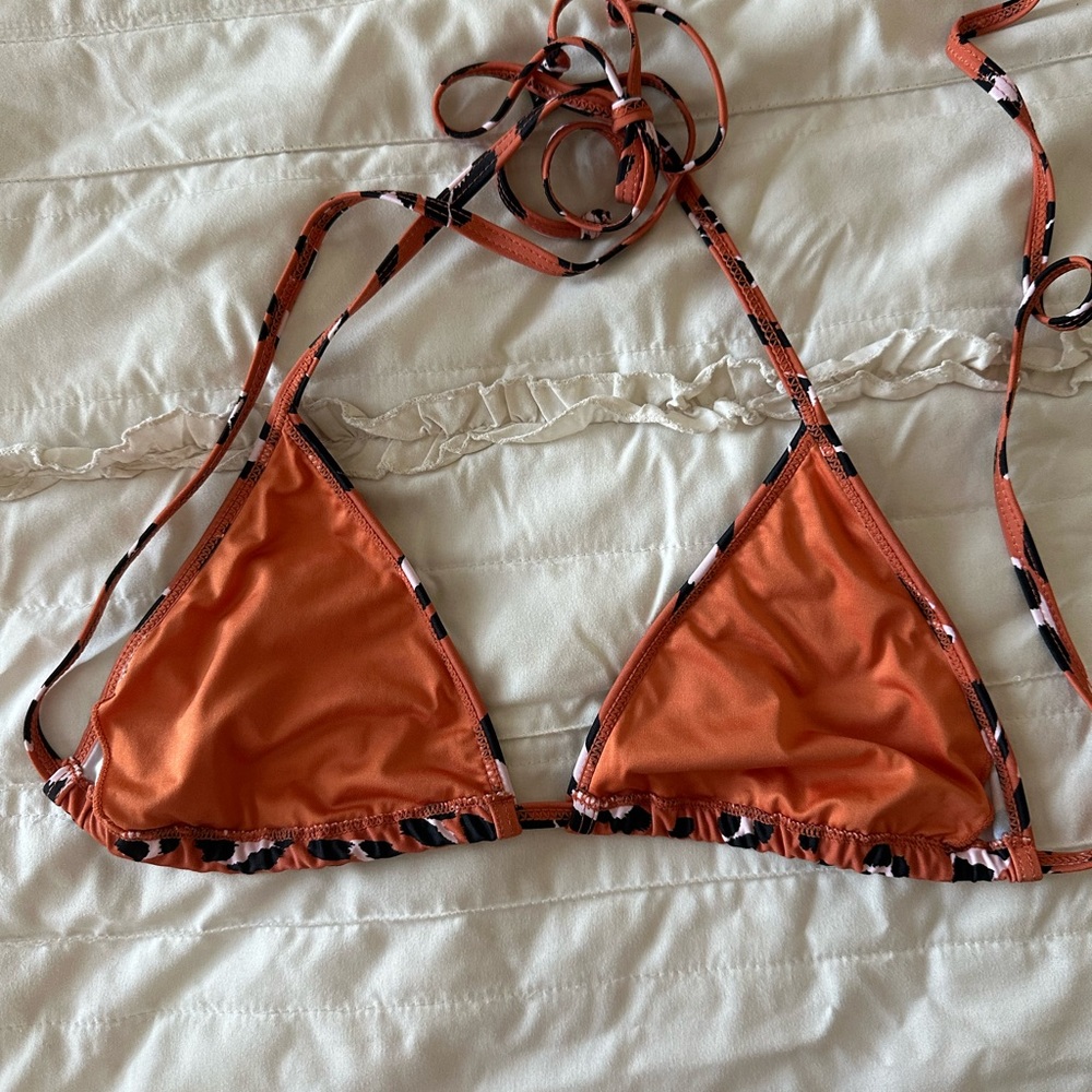Fabletics Bikini Set - Picture 3 of 3